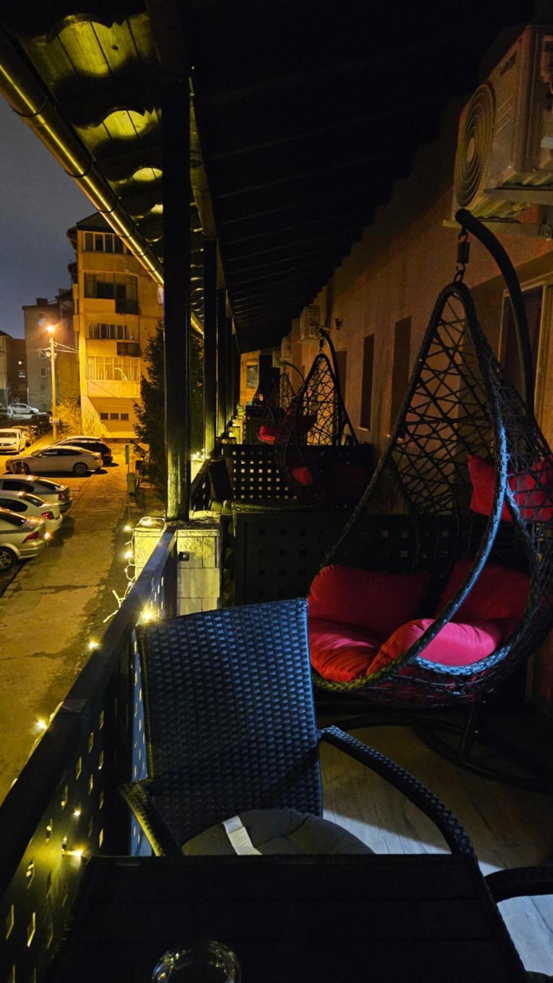 Hotel Colt De Rai Resita Exteriér fotografie